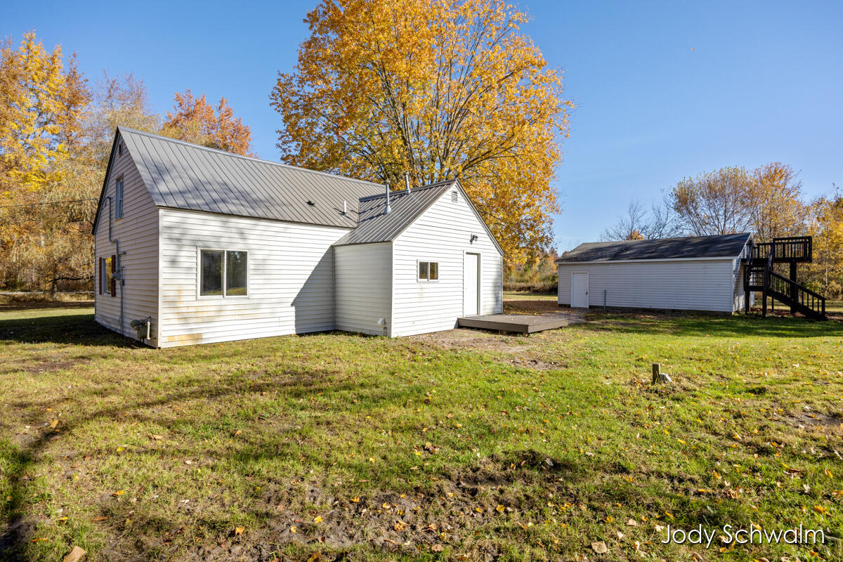 3105 Sweeter Road Muskegon, MI 49445 - Photo 29 of 37 IMG_1008