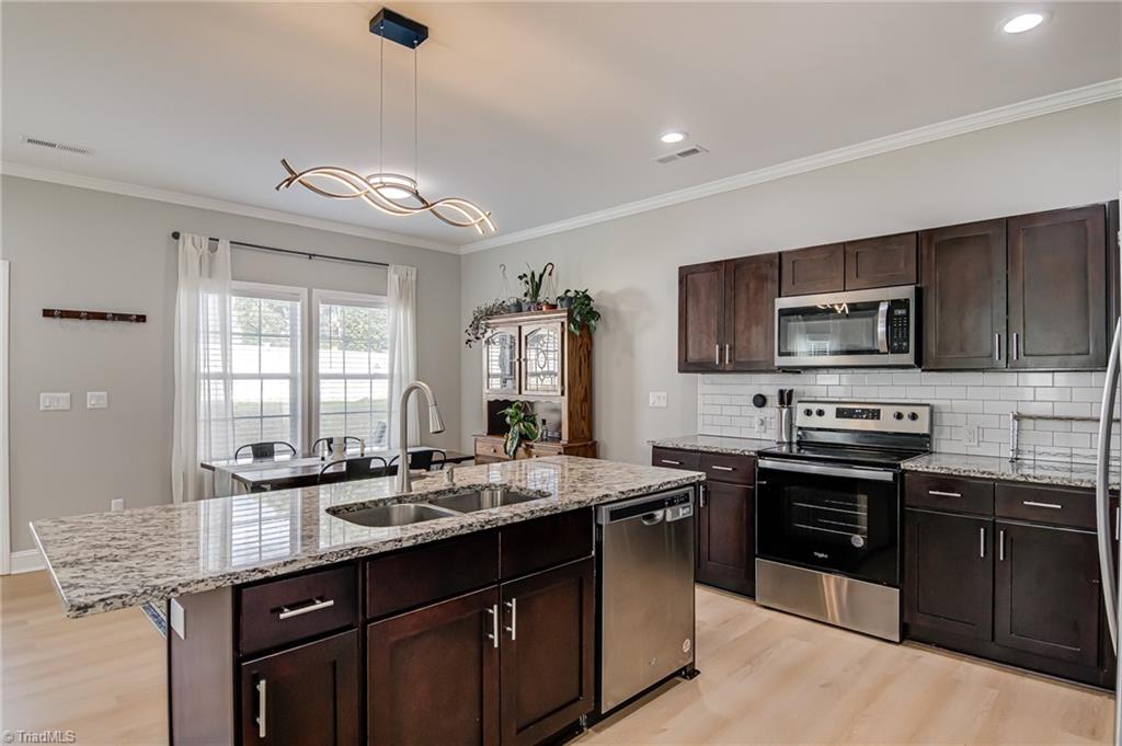 2486 Griffith Road Winston-Salem, NC 27103 - Photo 13 of 43