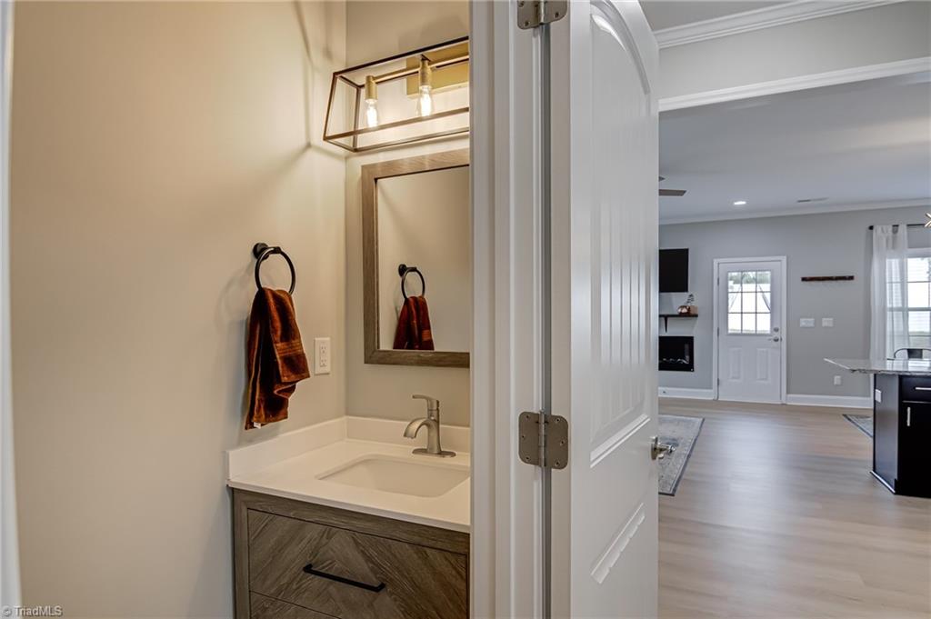 2486 Griffith Road Winston-Salem, NC 27103 - Photo 14 of 43