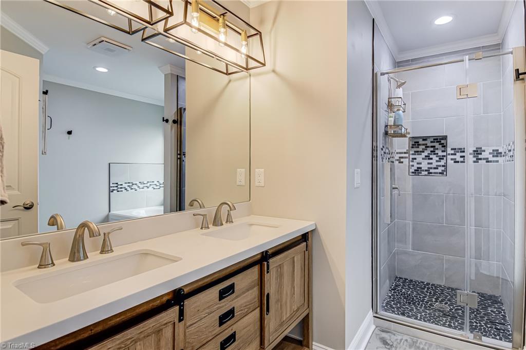 2486 Griffith Road Winston-Salem, NC 27103 - Photo 20 of 43