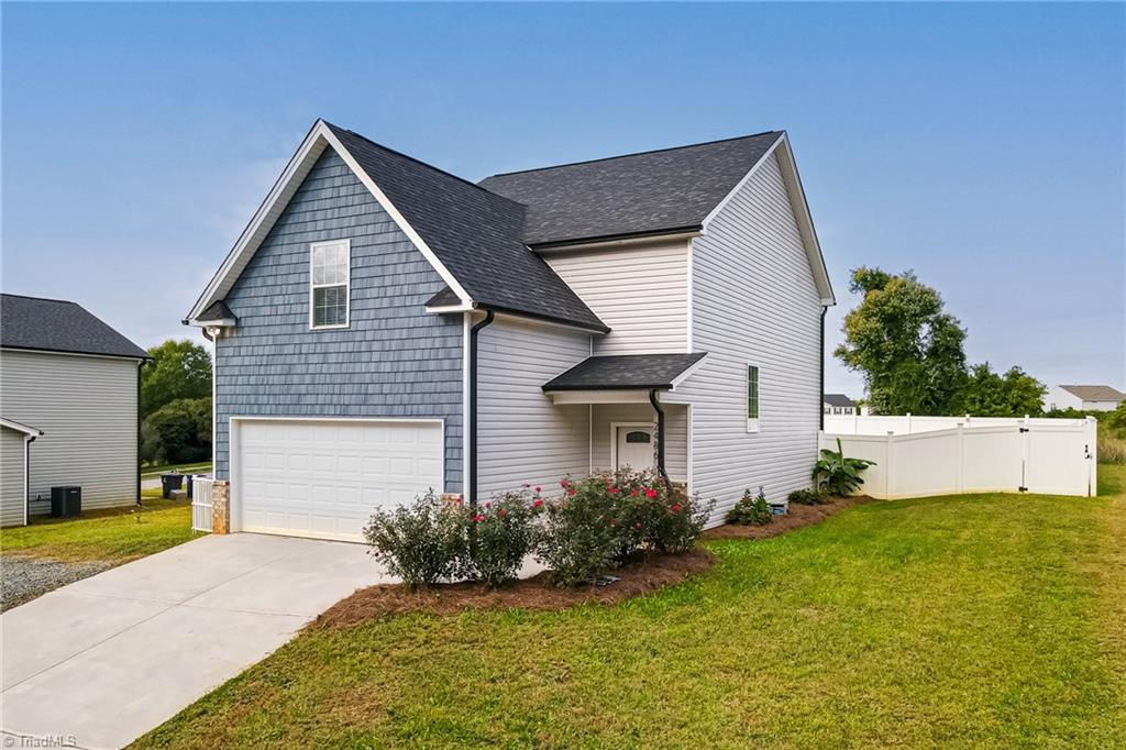 2486 Griffith Road Winston-Salem, NC 27103 - Photo 2 of 43