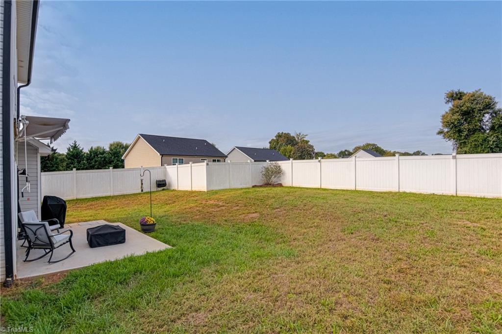 2486 Griffith Road Winston-Salem, NC 27103 - Photo 26 of 43