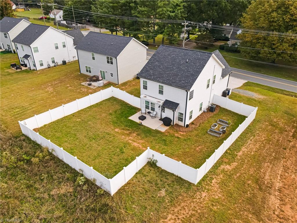 2486 Griffith Road Winston-Salem, NC 27103 - Photo 35 of 43