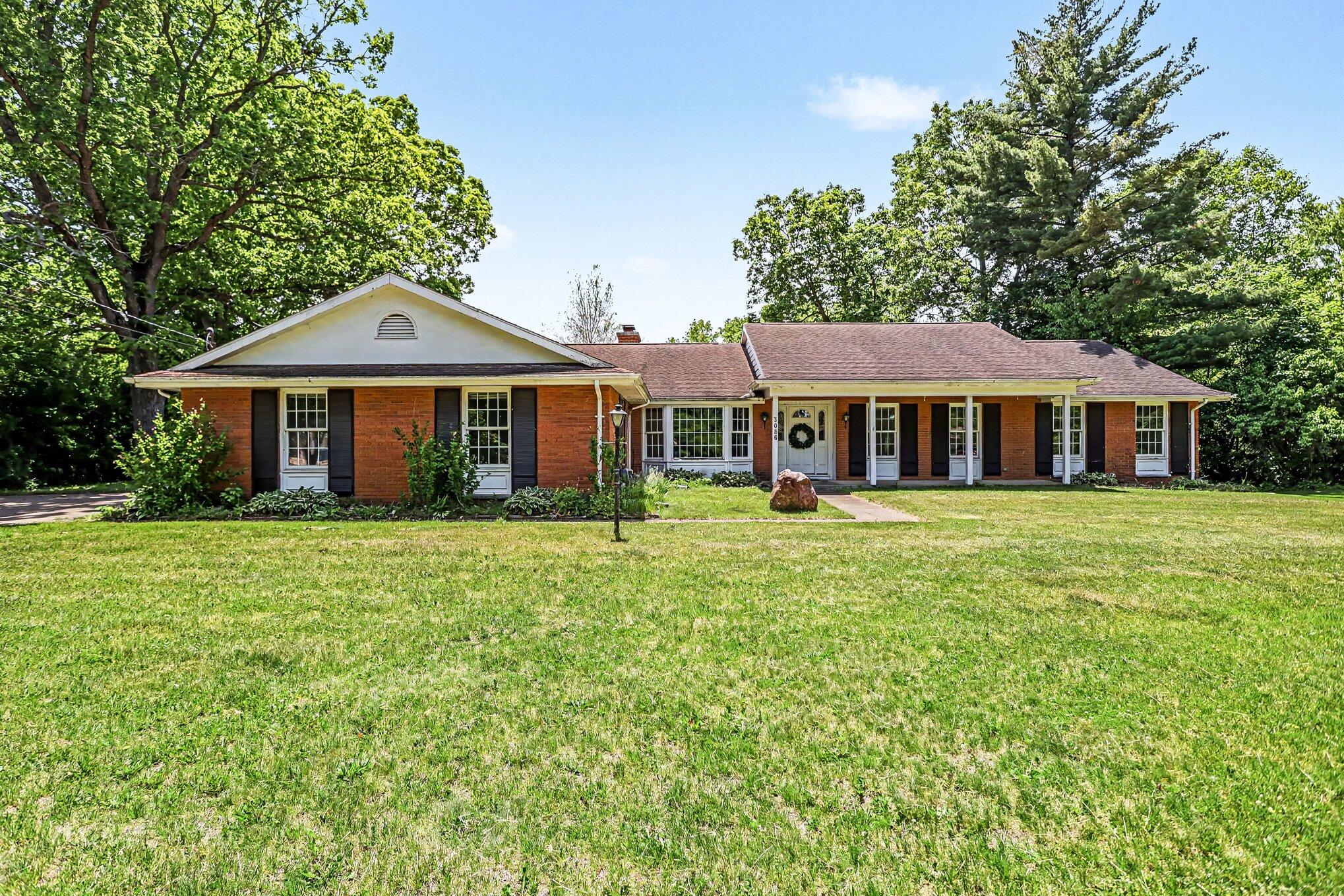 3086 Springbrook Drive Kalamazoo, MI 49004 - Photo 2 of 56 002_file_2099