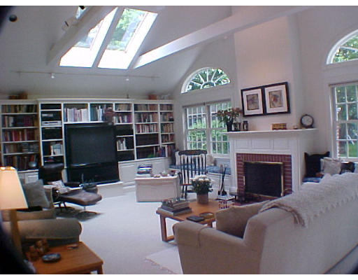 59 Kirkstall Road Newton, MA 02460 - Photo 7 of 9