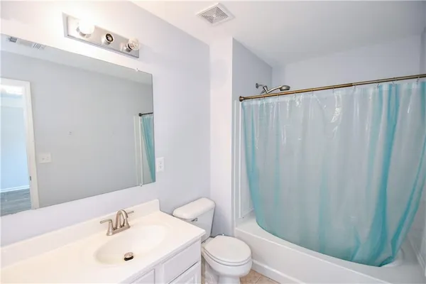 $314,900 | 2201 Landing Walk Drive, Duluth, GA 30097