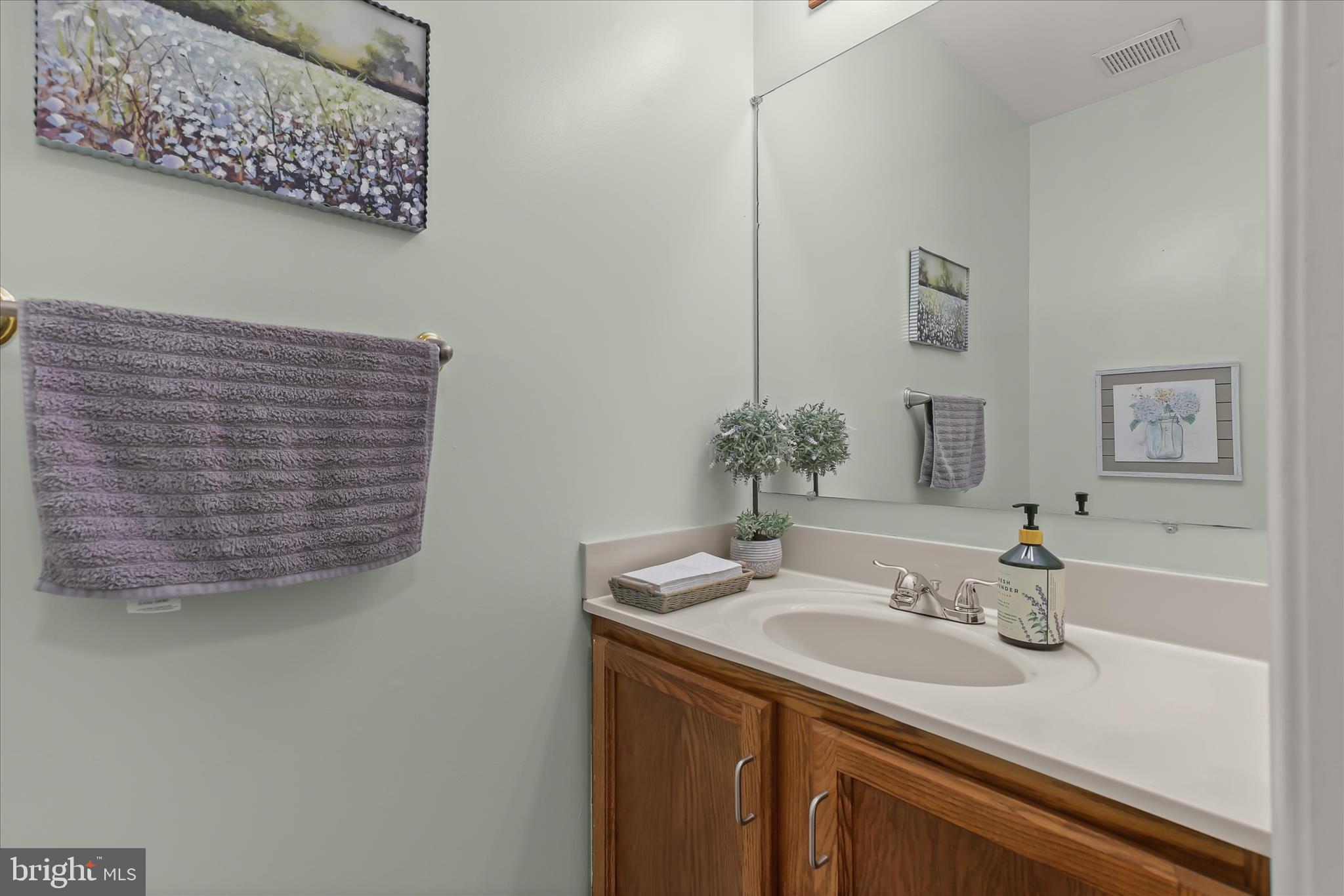 3715 Foxford Stream Road Baltimore, MD 21236 - Photo 13 of 35 Half Bathroom