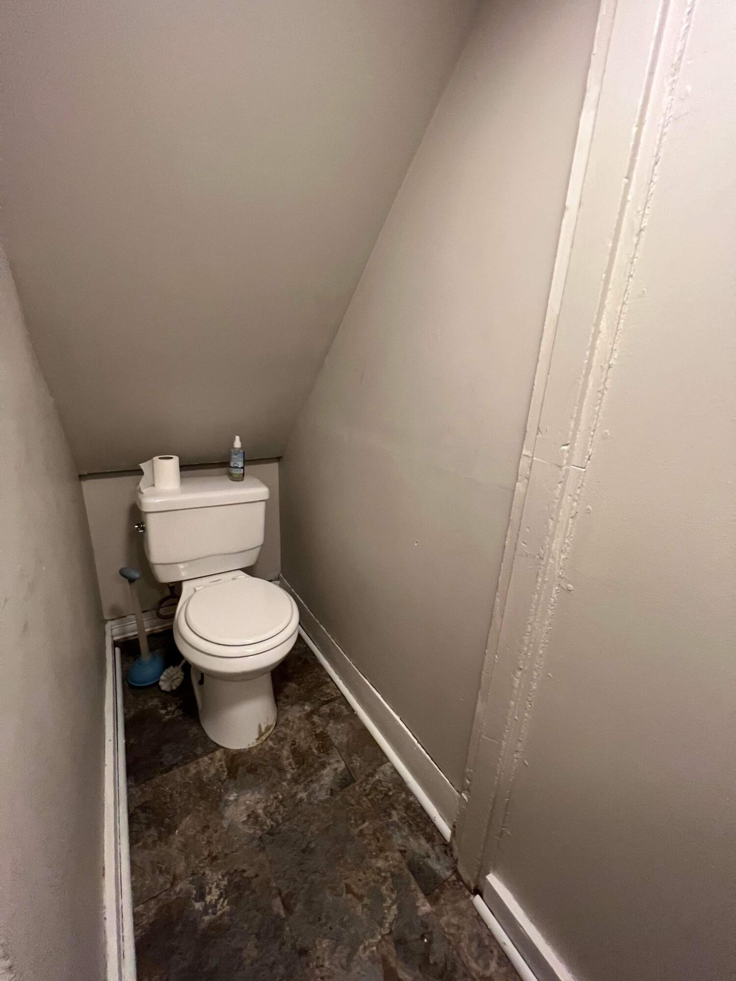 5 Shawmut Street Lewiston, ME 04240 - Photo 16 of 28 DDCD1B33-7022-4F4C-B68D-962322E8231F