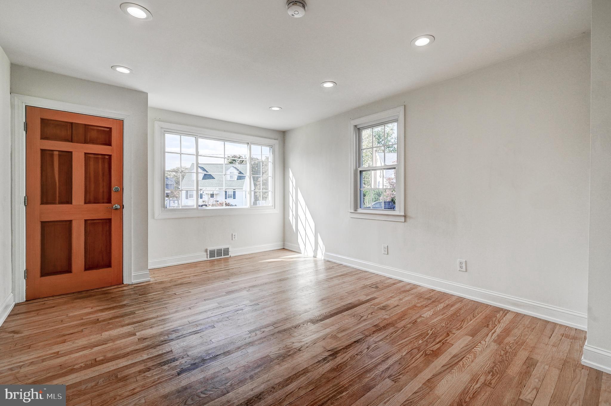 5239 Dewitt Road Halethorpe, MD 21227 - Photo 5 of 26 Gallery Image 5