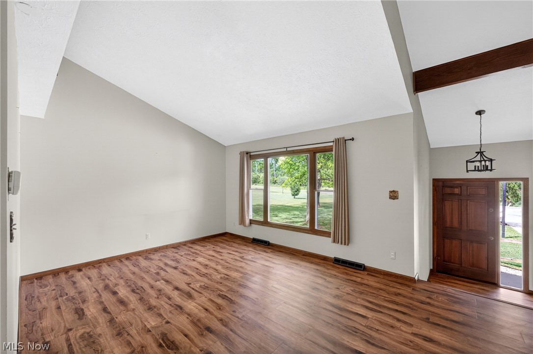 5329 Lance Road Medina, OH 44256 - Photo 14 of 47