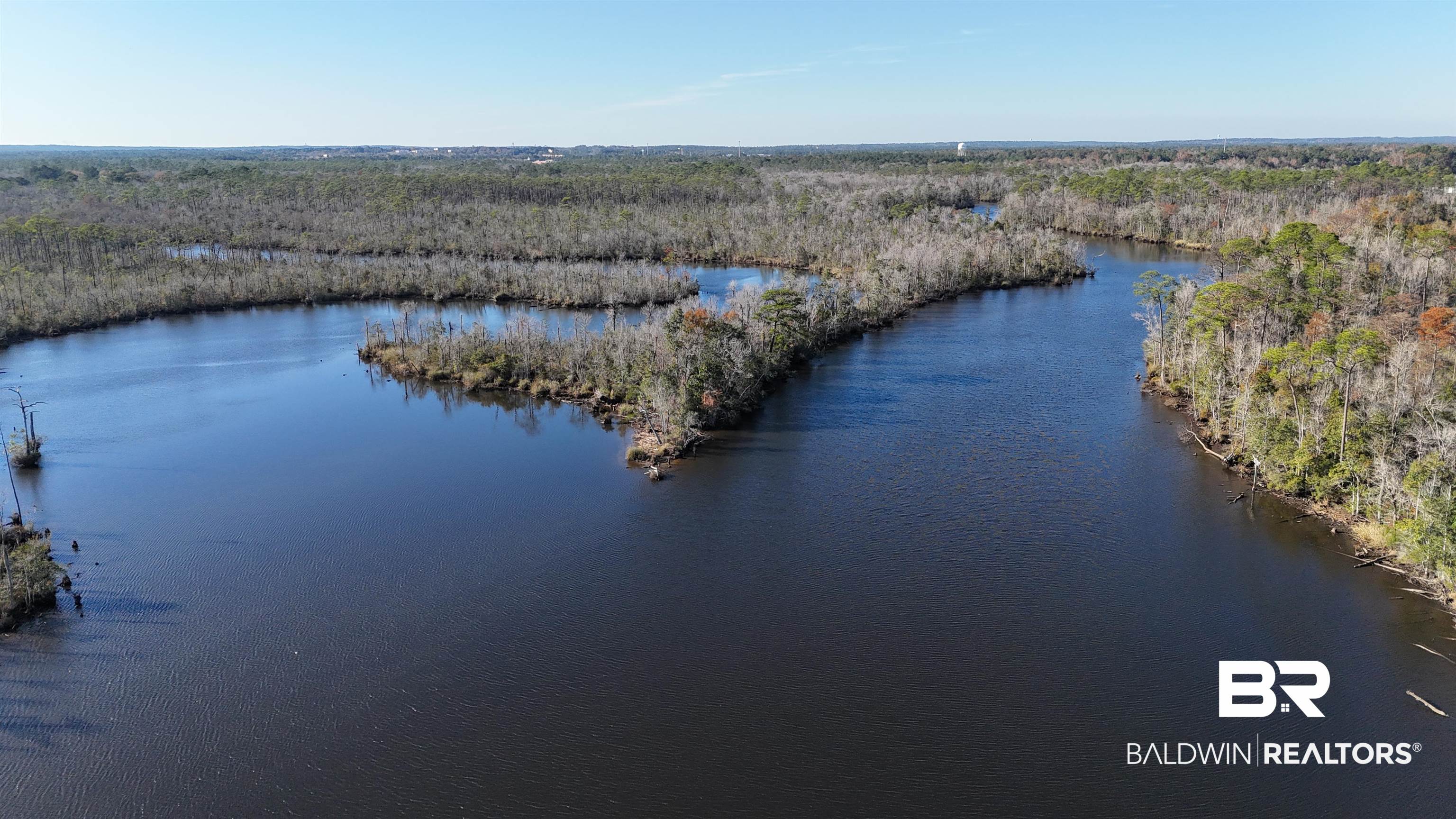 631 North Craft Highway Mobile, AL 36611 - Photo 7 of 49