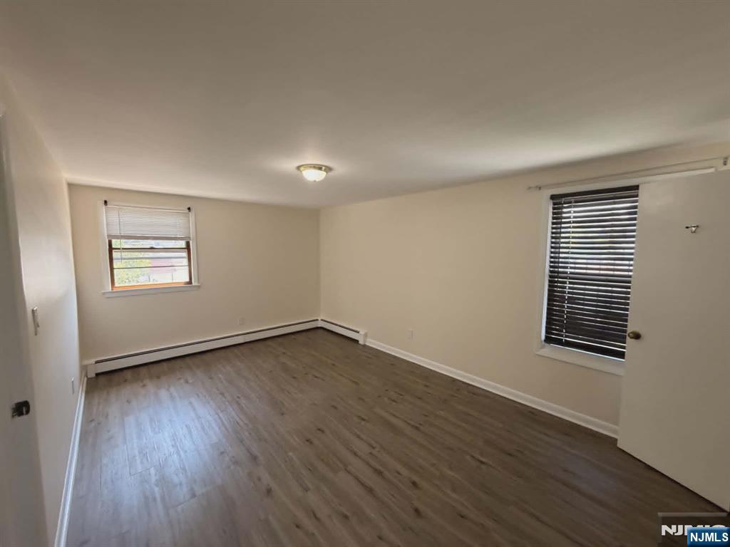 355 Devon Street Kearny, NJ 07032 - Photo 5 of 13