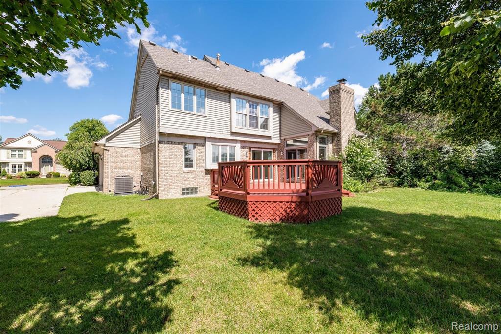 46617 Mornington Road Canton, MI 48188 - Photo 11 of 44