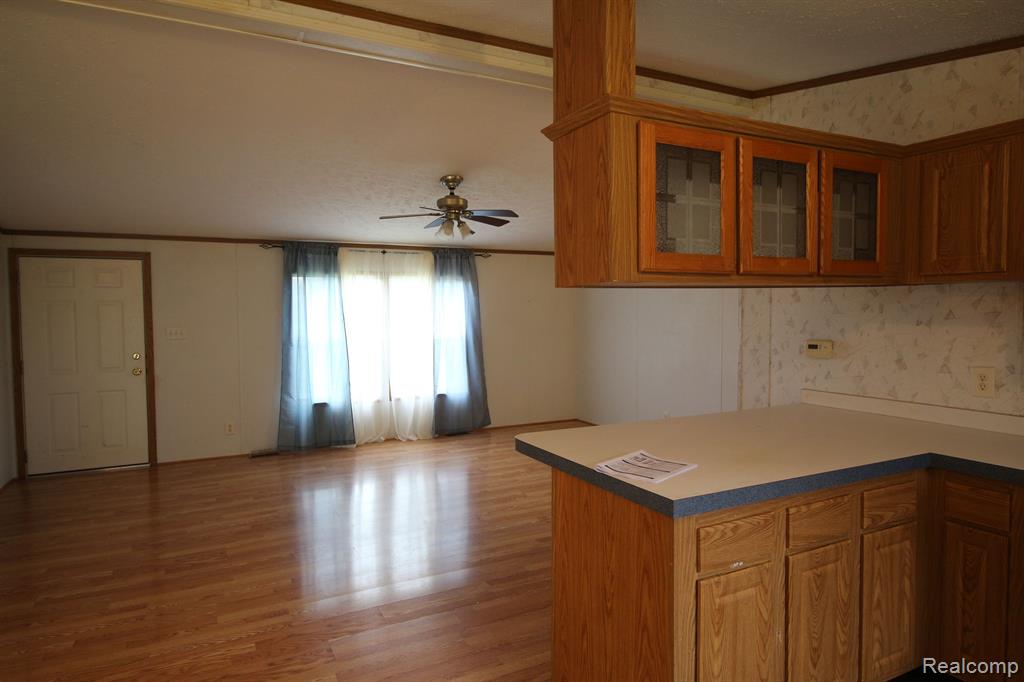 2317 Imlay City Road Lapeer, MI 48446 - Photo 31 of 44
