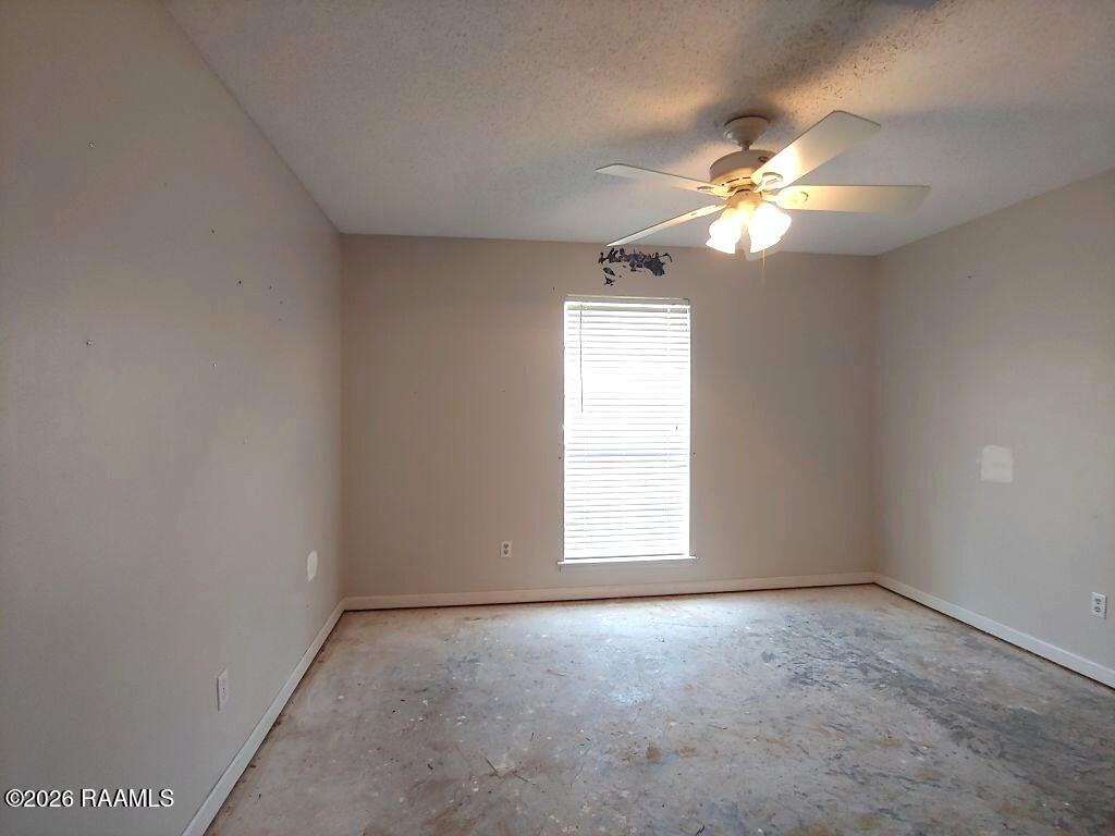 106 Pigeon Loop Lafayette, LA 70508 - Photo 21 of 29 21 Bedroom 3