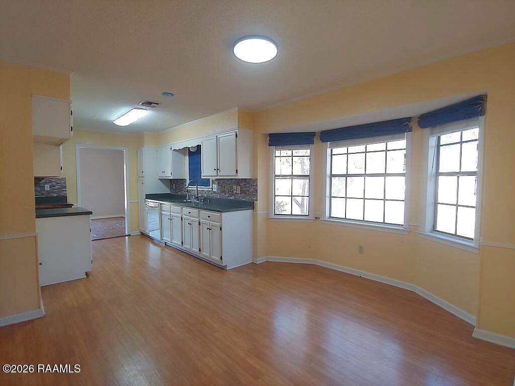 106 Pigeon Loop Lafayette, LA 70508 - Photo 7 of 29 7 Kitchen - Breakfast Nook