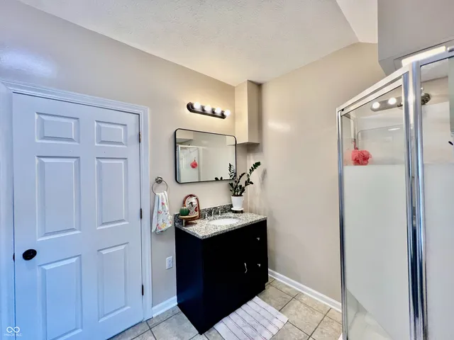 $279,900 | 7693 South Bob Allen Road, Freetown, IN 47235