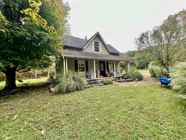 $279,900 | 7693 South Bob Allen Road, Freetown, IN 47235