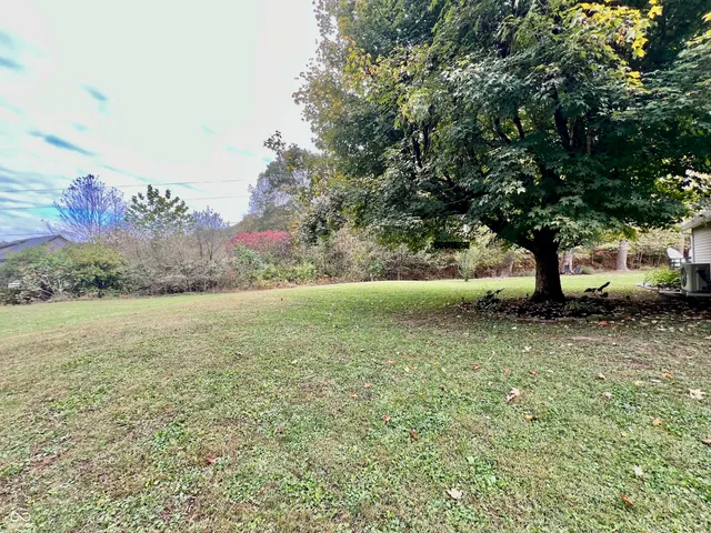 $279,900 | 7693 South Bob Allen Road, Freetown, IN 47235