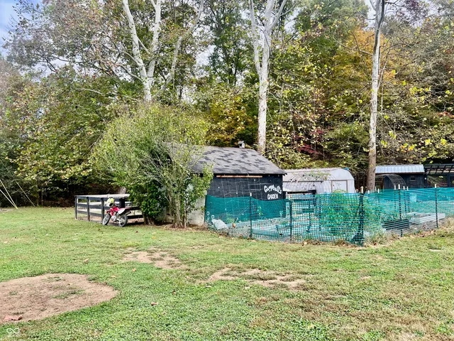 $279,900 | 7693 South Bob Allen Road, Freetown, IN 47235