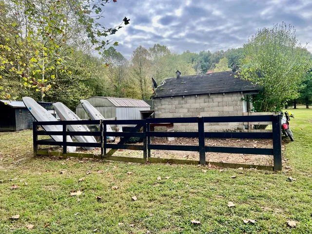 $279,900 | 7693 South Bob Allen Road, Freetown, IN 47235