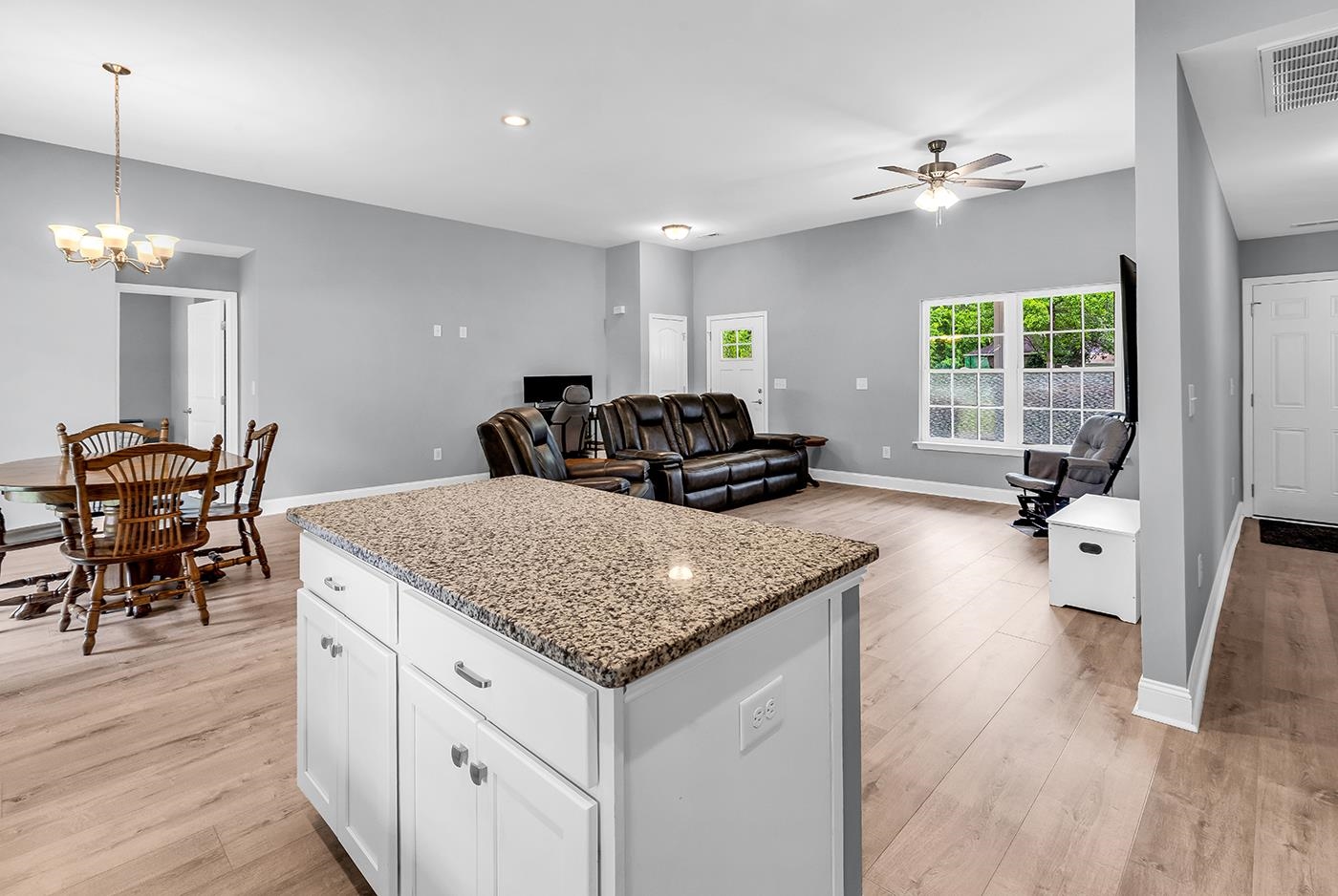 5630 Dinkler Avenue Loris, SC 29569 - Photo 12 of 43