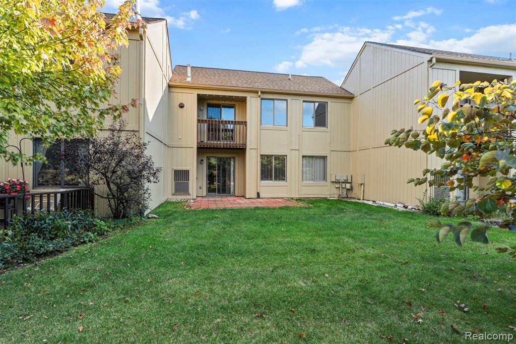 2289 Rochelle Park Drive Rochester Hills, MI 48309 - Photo 24 of 39