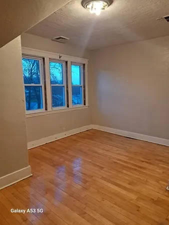 $2,200 | 98 Brookline Street, Unit 1, Worcester, MA 01603