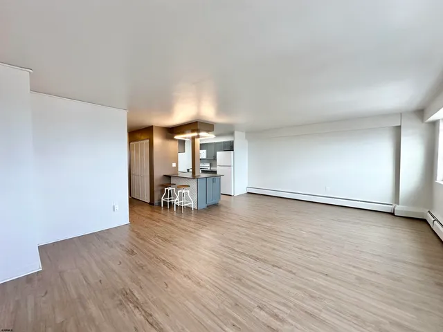 $1,800 | 3817 Ventnor Avenue, Unit 1201, Atlantic City, NJ 08401