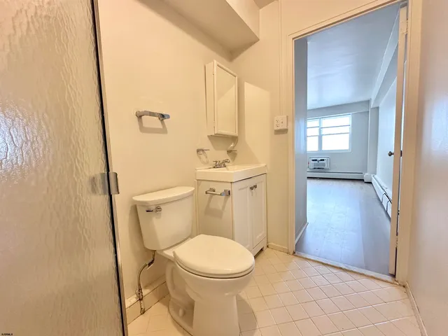 $1,800 | 3817 Ventnor Avenue, Unit 1201, Atlantic City, NJ 08401