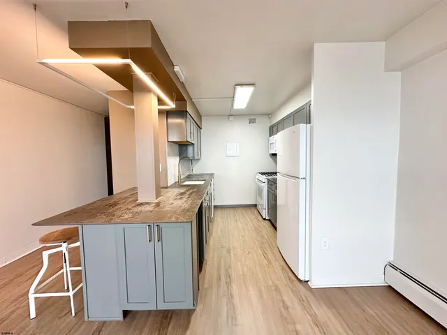 $1,800 | 3817 Ventnor Avenue, Unit 1201, Atlantic City, NJ 08401