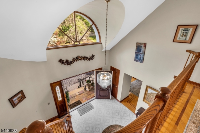 10 Loriann Road Warren, NJ 07059 - Photo 23 of 34
