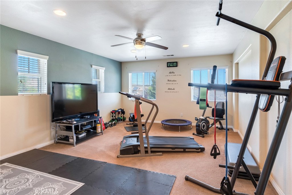 1491 Big Sky Drive Beaumont, CA 92223 - Photo 23 of 39