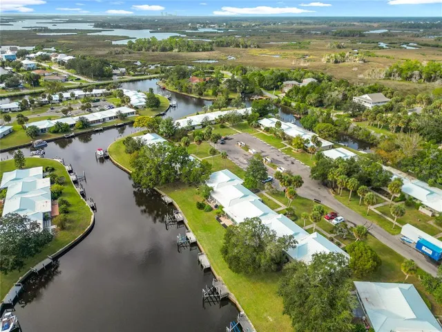 $235,000 | 11293 West Bayshore Drive, Unit 87, Crystal River, FL 34429