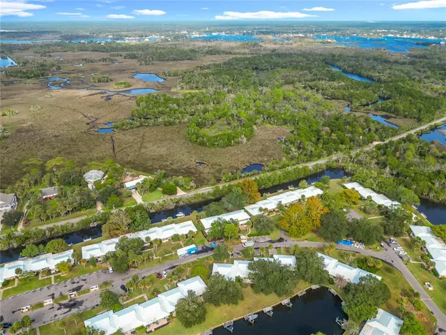 $235,000 | 11293 West Bayshore Drive, Unit 87, Crystal River, FL 34429