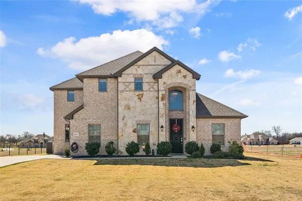 $3,675 | 6017 Mango Drive, Sanger, TX 76266