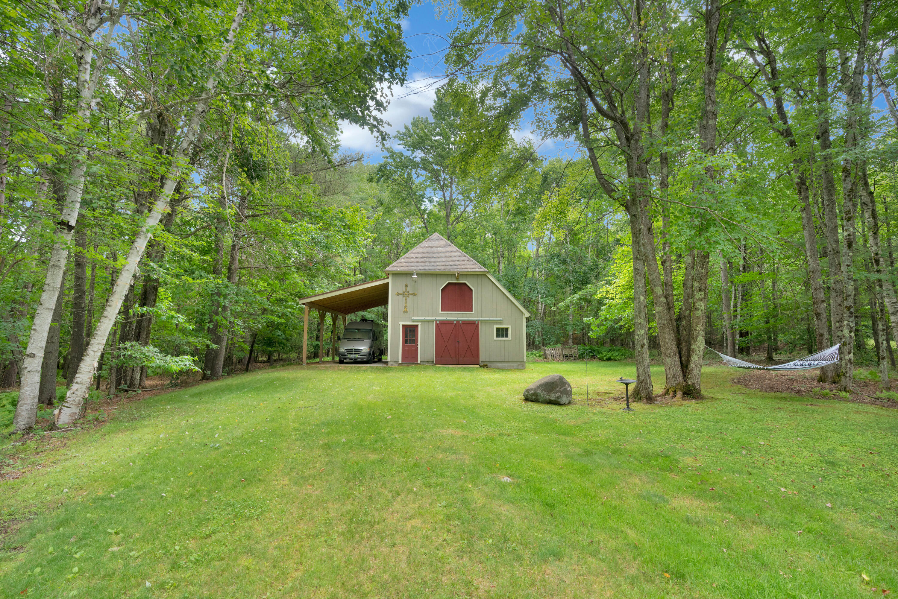 1047 Middle Road North Waterboro, ME 04061 - Photo 48 of 56 Barn