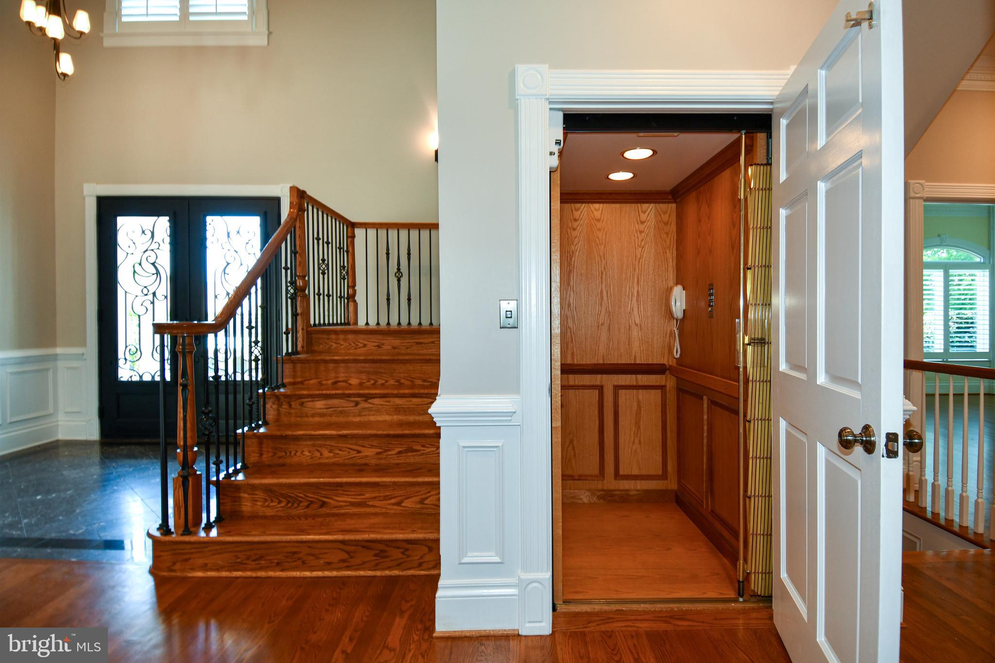 7808 Southdown Road Alexandria, VA 22308 - Photo 46 of 99 Elevator