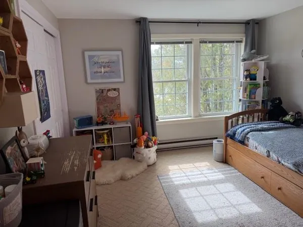 $268,000 | 41 Northeast Village Road, Concord, NH 03301