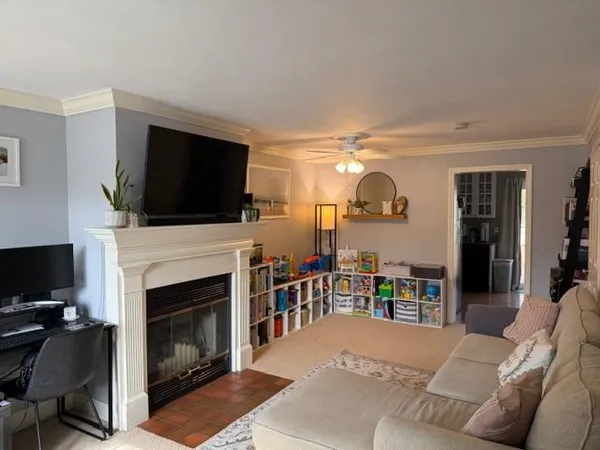 $268,000 | 41 Northeast Village Road, Concord, NH 03301