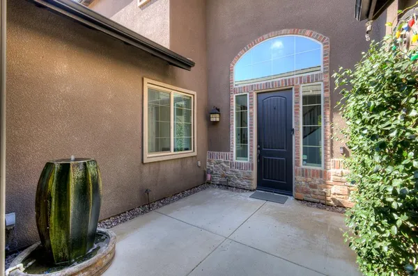 a view of an entryway of house