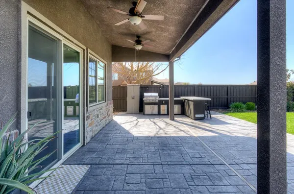 $890,000 | 4249 North Waterside Drive, Clovis, CA 93619