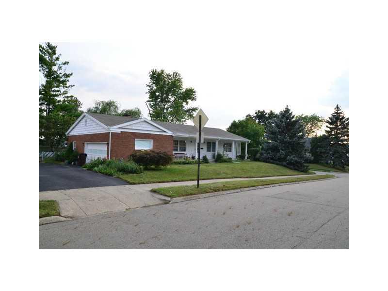 1215 RedBud Lane Springfield, OH 45504 - Photo 3 of 23 Gallery Image 3