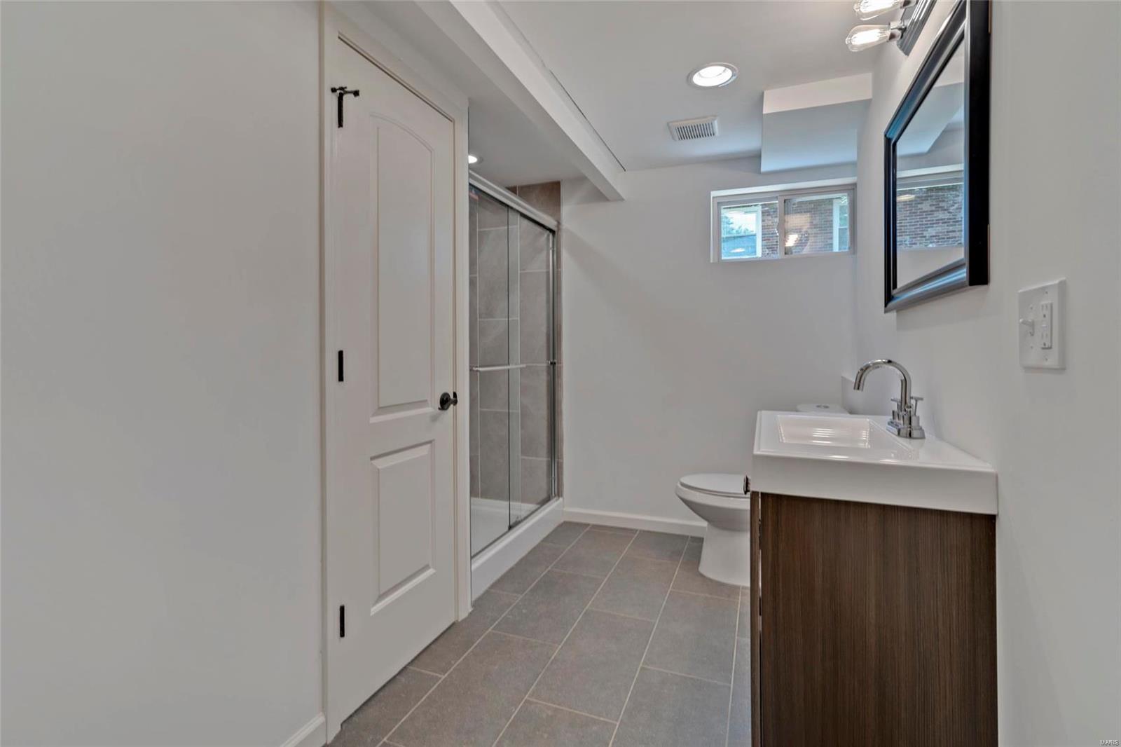 129 Holloway Road Ballwin, MO 63011 - Photo 27 of 37 Gallery Image 27