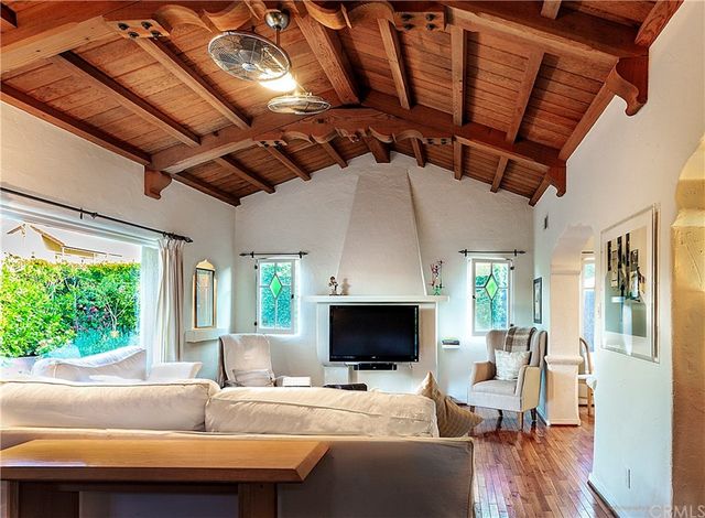 $1,135,000 | 175 Granada Avenue, Long Beach, CA 90803