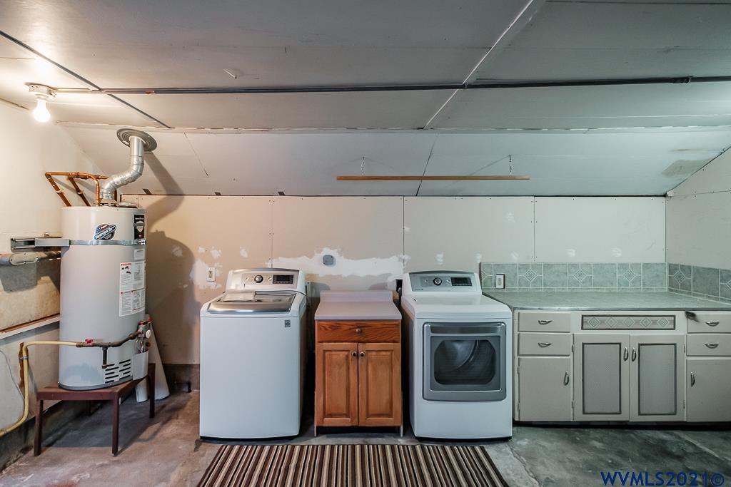 1094 Southwest 14th Avenue Albany, OR 97321 - Photo 25 of 32