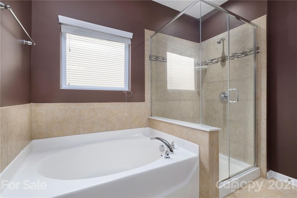 6415 Bluegill Road Charlotte, NC 28216 - Photo 12 of 18 Gallery Image 12