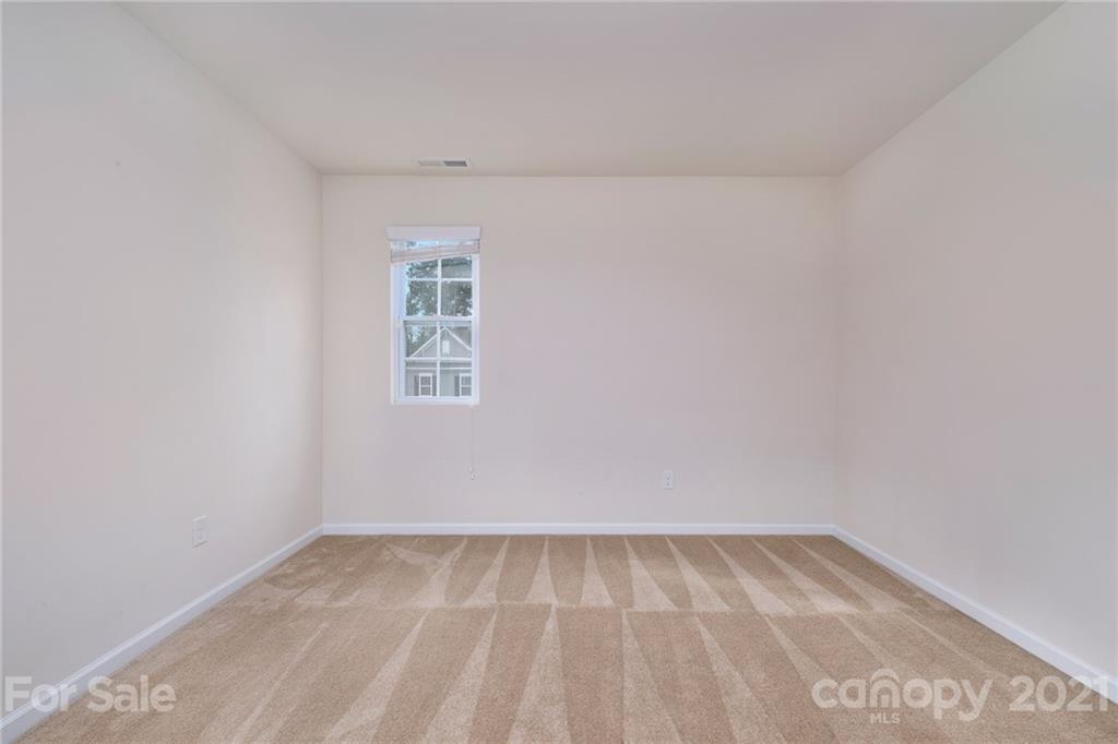 6415 Bluegill Road Charlotte, NC 28216 - Photo 13 of 18 Gallery Image 13