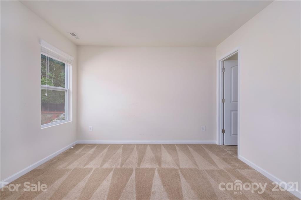 6415 Bluegill Road Charlotte, NC 28216 - Photo 14 of 18 Gallery Image 14