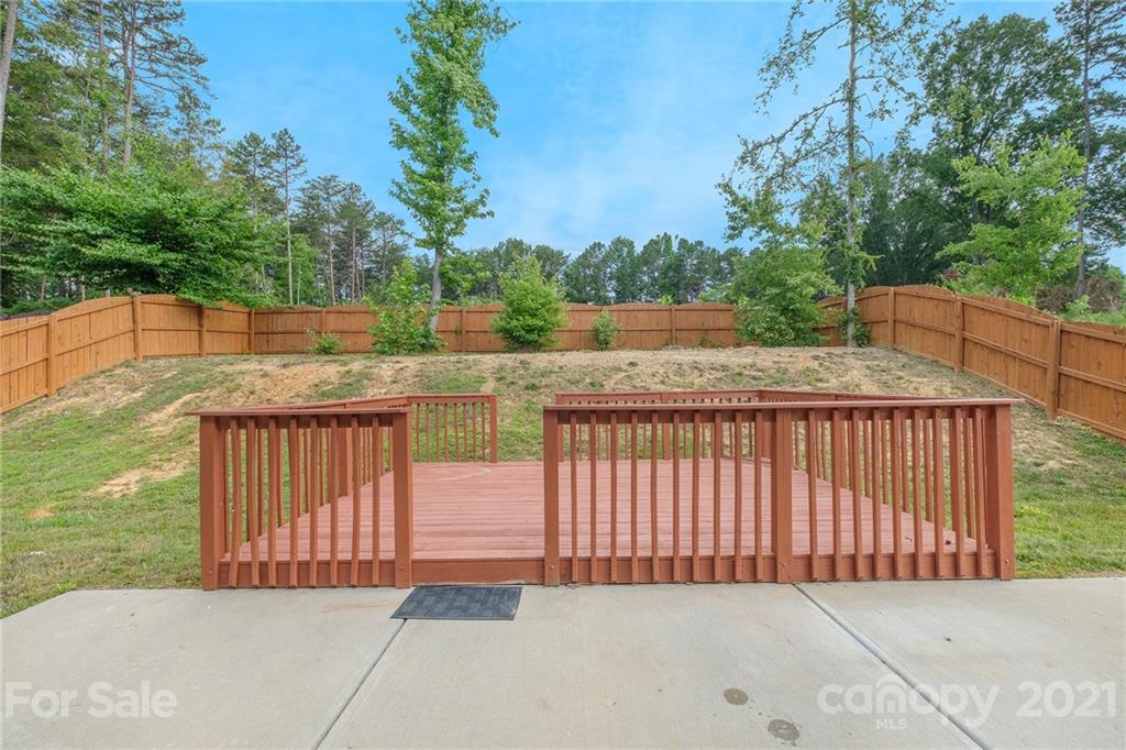 6415 Bluegill Road Charlotte, NC 28216 - Photo 18 of 18 Gallery Image 18